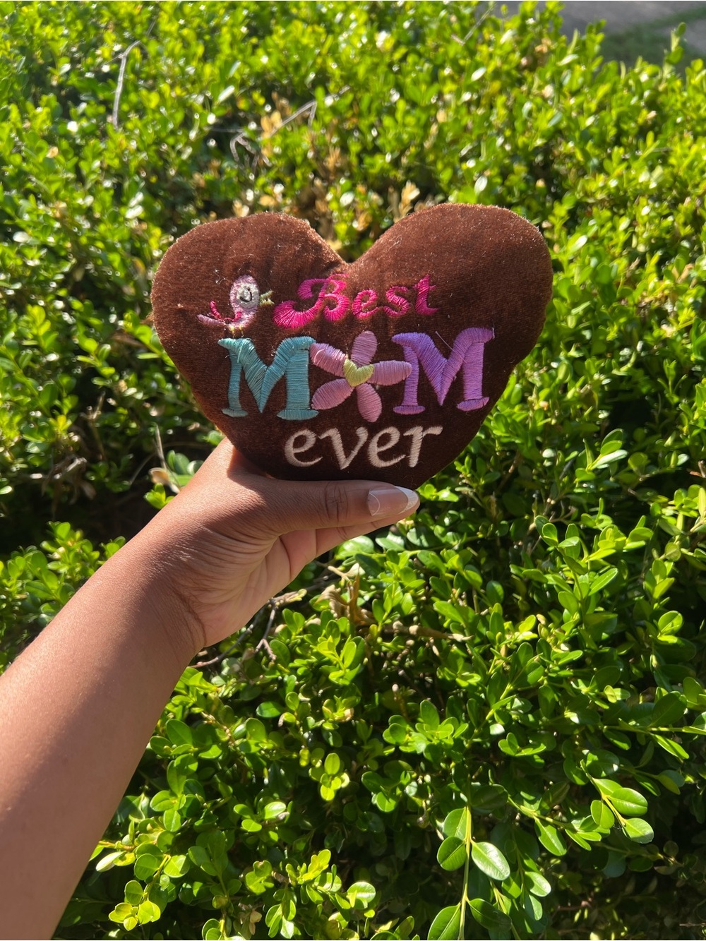 Best Mom Ever Heart Plush Pillow Brown Embroidered Mother’s Day Gift 7x5